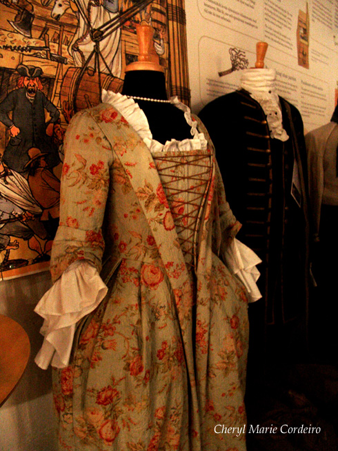 Women's wear ca. 1700s, Sweden