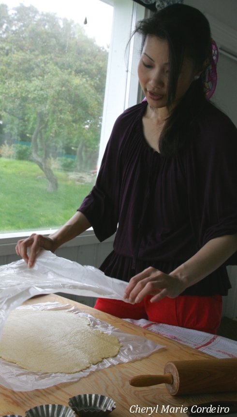 Cheryl Marie Cordeiro, mazariner making.