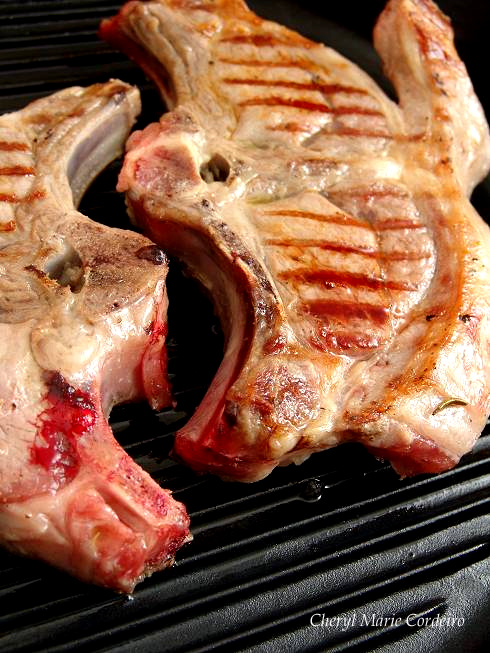 Lamb cutlets in a grill pan
