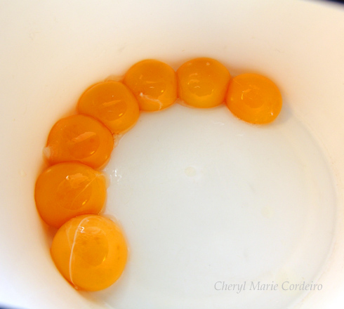 Egg yolks, separated, for the semolina cake