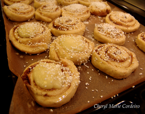 Custard filled cinnamon rolls, kanelbulle